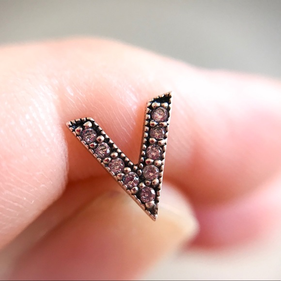 V geometric earrings, 925 Sterling silver - Picture 2 of 4